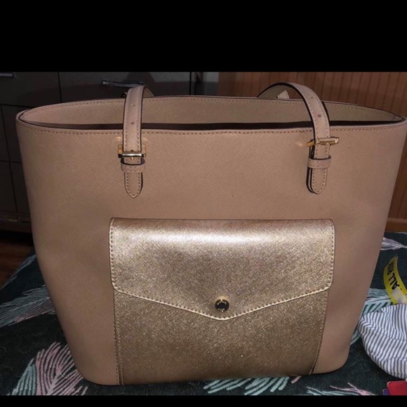 Michael Kors Handbags - Michael Kors purse